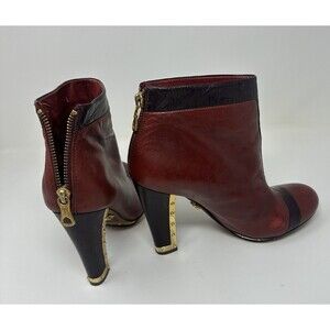bcbg max azria boots Vintage y2k red  with gold accents  leather size 8.5‎ soft